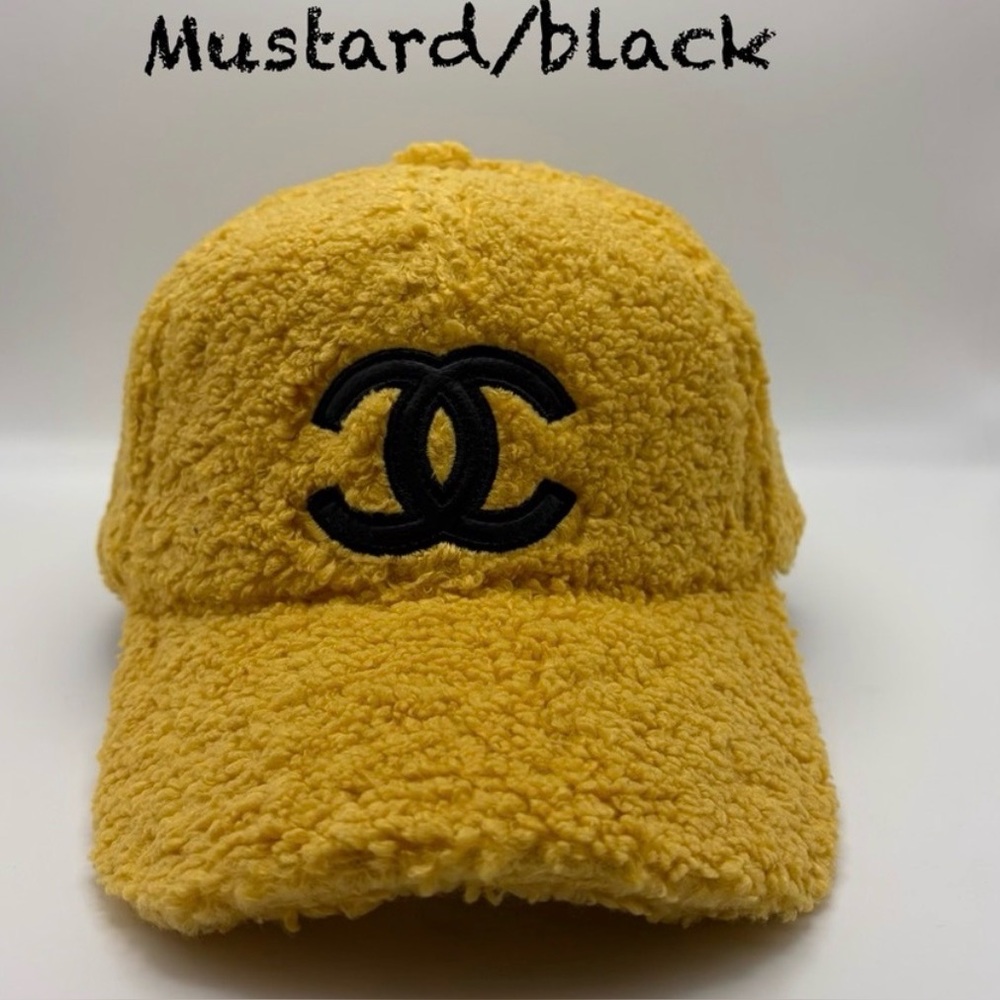 Sherpa baseball cap with Velcro strap (various colors)